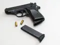 Jak zdobyć pozwolenie na broń gazową 9mm - uniknij problemów prawnych