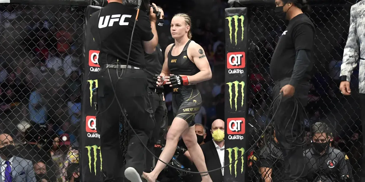 Waga piórkowa kobiet ile kg – poznaj kluczowe informacje o UFC