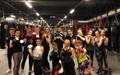 Gdzie trenować boks w Poznaniu? Najlepsze kluby i treningi dla Ciebie