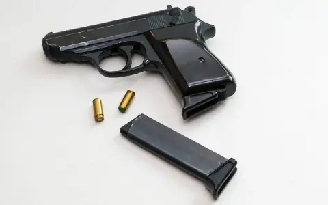 Jak zdobyć pozwolenie na broń gazową 9mm - uniknij problemów prawnych