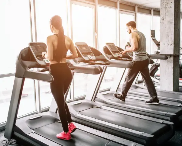 Co daje cardio po treningu siłowym? Kluczowe korzyści i pułapki