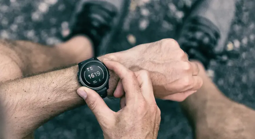 Ile kcal spalisz podczas godziny biegania? Fakty, które musisz znać