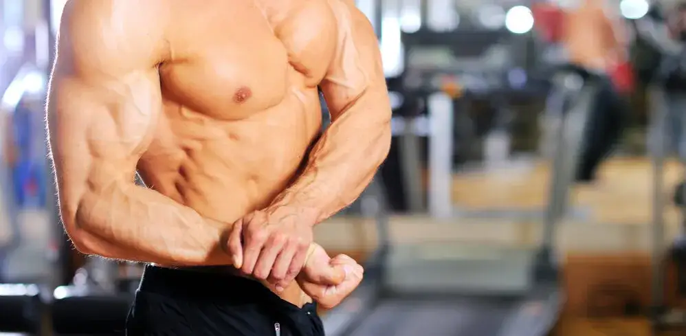 Zdjęcie Ile razy w tygodniu ćwiczyć triceps, aby uniknąć przetrenowania?